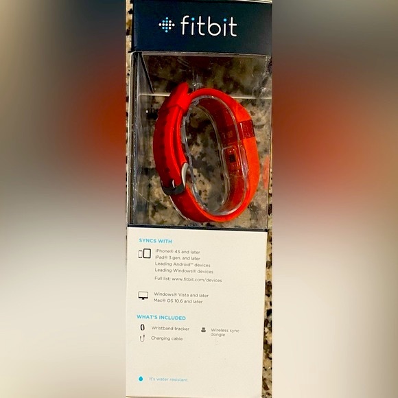 Fitbit Large "Tangerine" - Picture 7 of 10